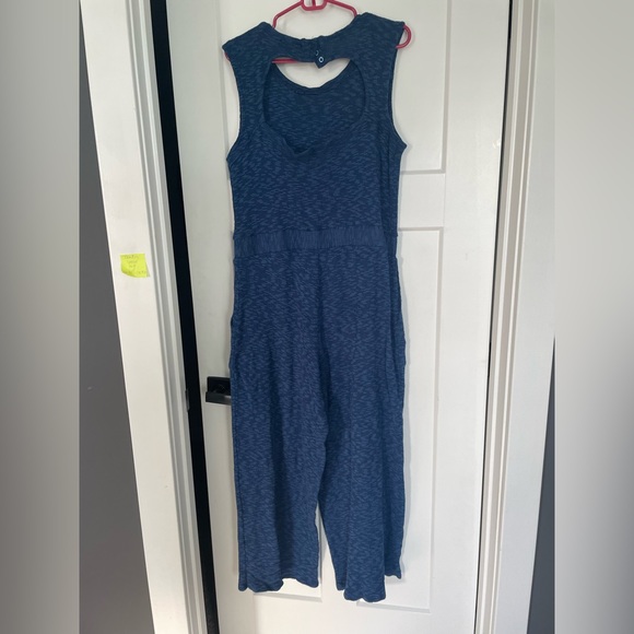 Sweater jumpsuit - Picture 3 of 3